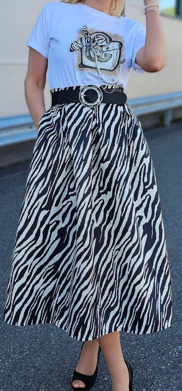 Röcke: Kleid und Shirt Zebra Print – Neu (gemäss Beschreibung) aus auw von Kaktus2006