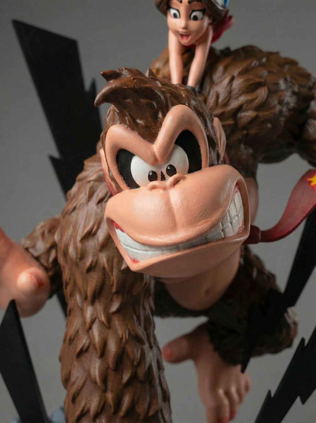 Sculture & Statue: Statue - Donkey Kong Bananza – Nuovo e nell'imballaggio originale da Noville venduto da NewGamePlus 4