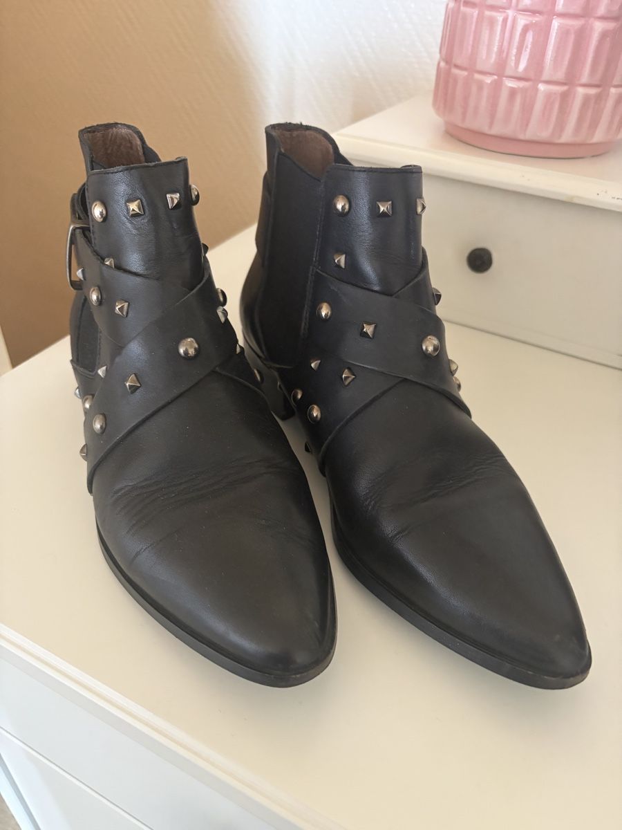 IKKS Damenschuhe: Boots Ikks – Gebraucht aus Basel von Brunner.T 1