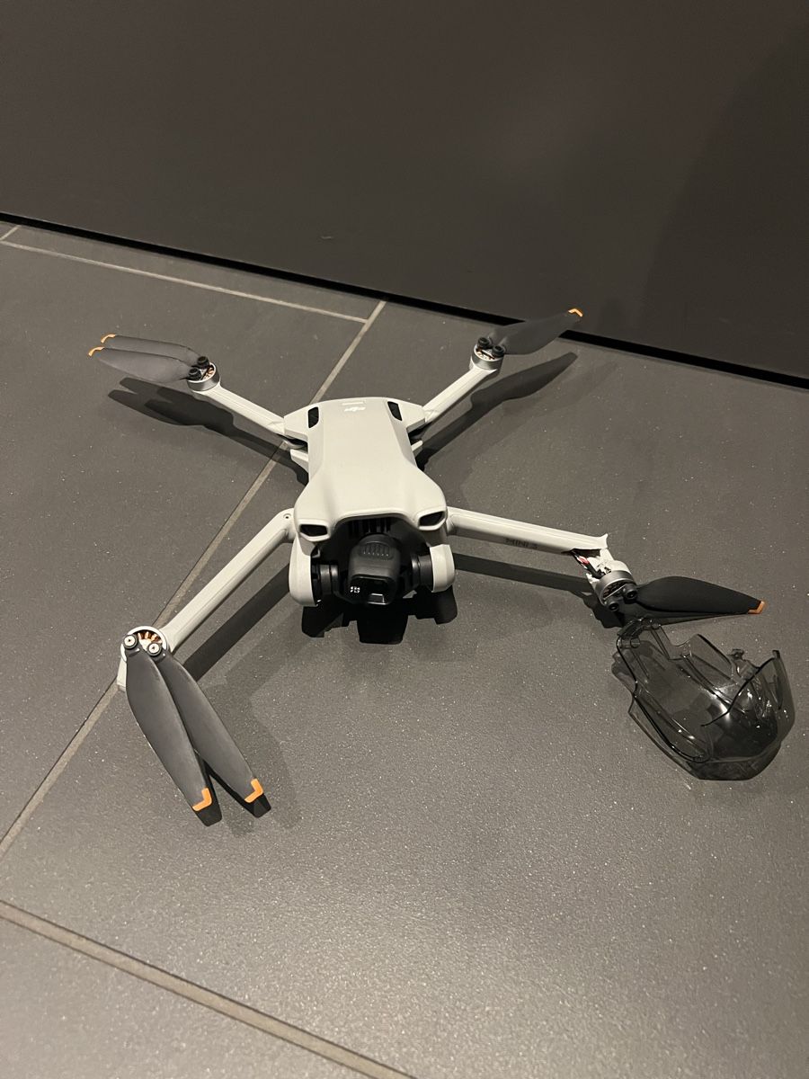 DJI Modellismo RC: DJI Mini 3 Drohne  – Difettoso da Holziken venduto da 181281 8