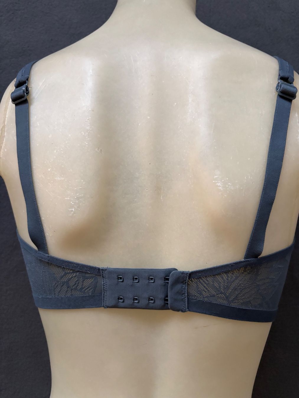 Triumph Altra biancheria intima: Triumpf Comfort BH gr 65 Cup C-D – Usato da Niederbipp venduto da fashionfuchs 3