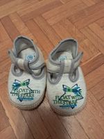 Chaussons bébé gris et blanc pointure 19