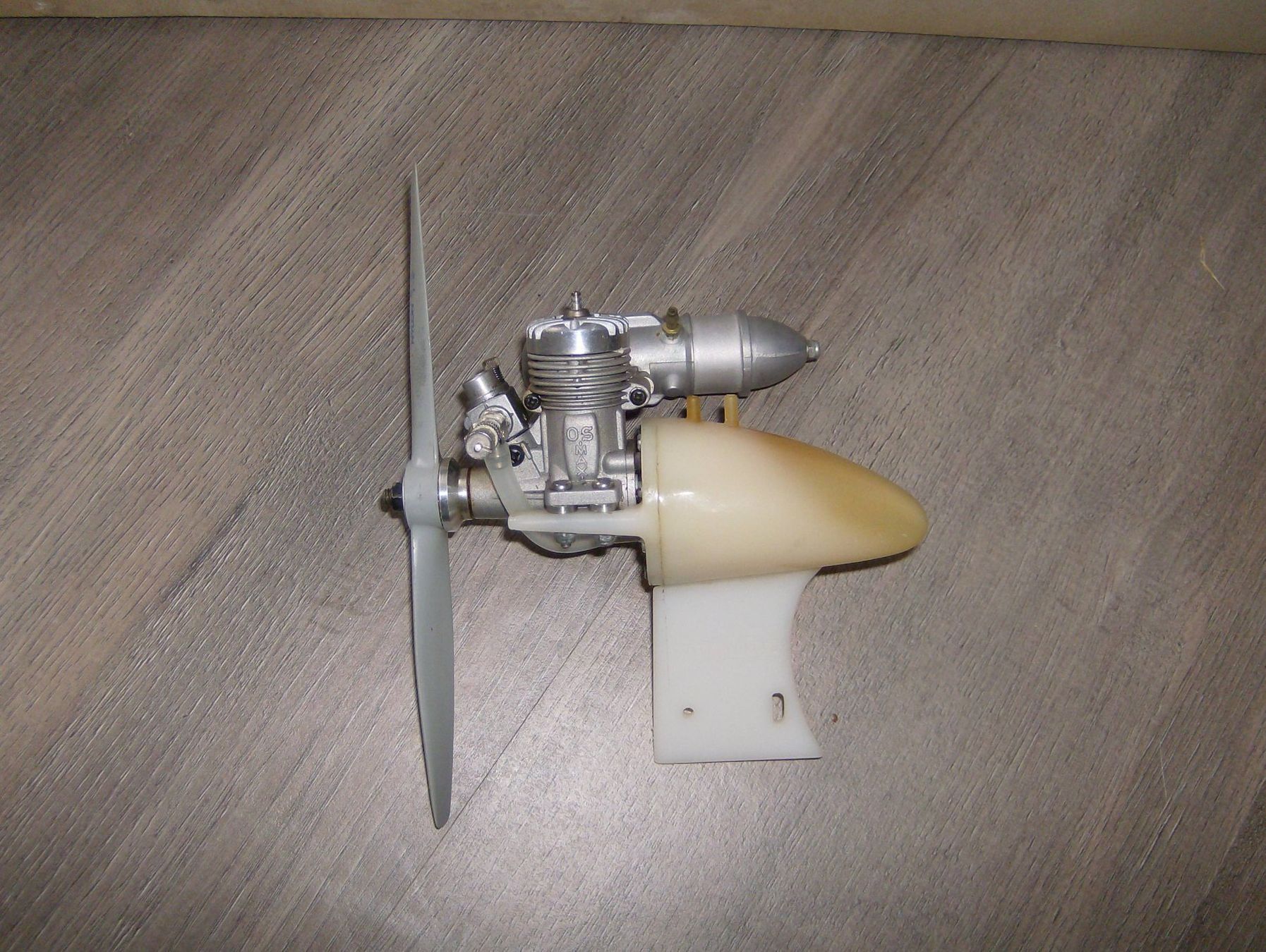 Modellismo RC: ROBBE " GEIER " BAUSATZ inkl O.S 10 Pylon – Nuovo (secondo la descrizione) da rorschach venduto da fut_bpw5 3