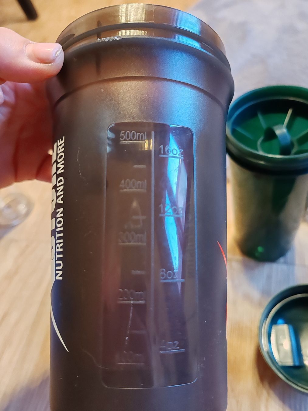 Contenitori & Simili: 2x Shaker Bodystore 500ml & LifePlus 700ml – Usato da Untervaz venduto da DoniWii1985 3