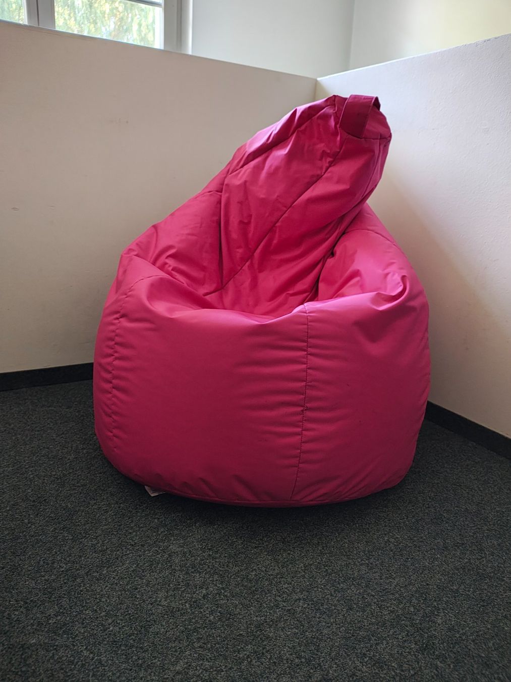 Sessel: Sitzsatz Furia, Farbe Fuchsia – Gebraucht aus Spreitenbach von Pseudobiene