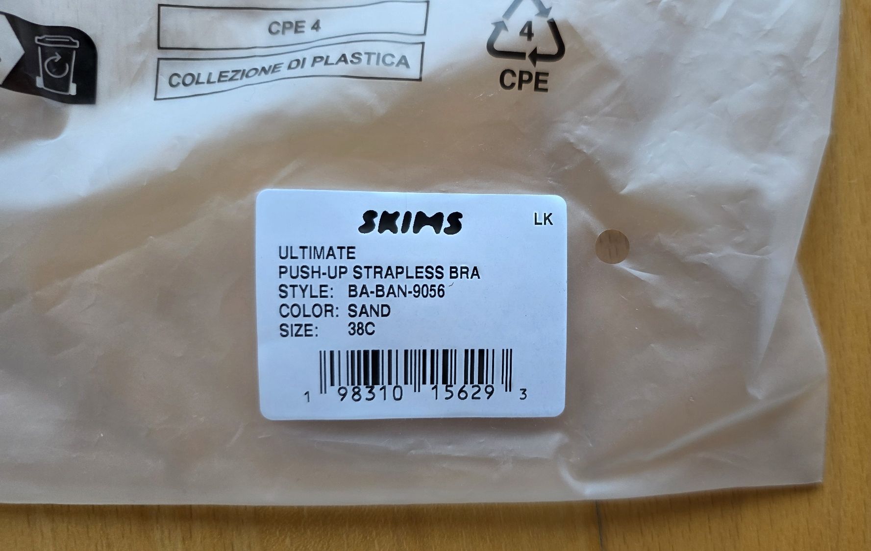 Skims Sonstige Unterwäsche: SKIMS ULTIMATE STRAPLESS PUSH-UP BRA SAND 38C – Neu (gemäss Beschreibung) aus Horn von kisaran3 3