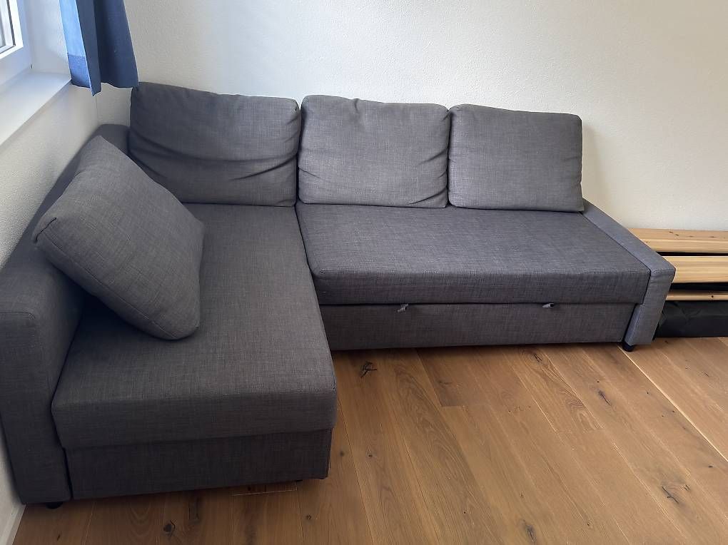Ikea Divani: IKEA Eckbettsofa dunkelgrau – Usato da Weisslingen venduto da Gigi081 3