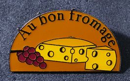 CC939 - Pin Au bon fromage Trauben & Käse