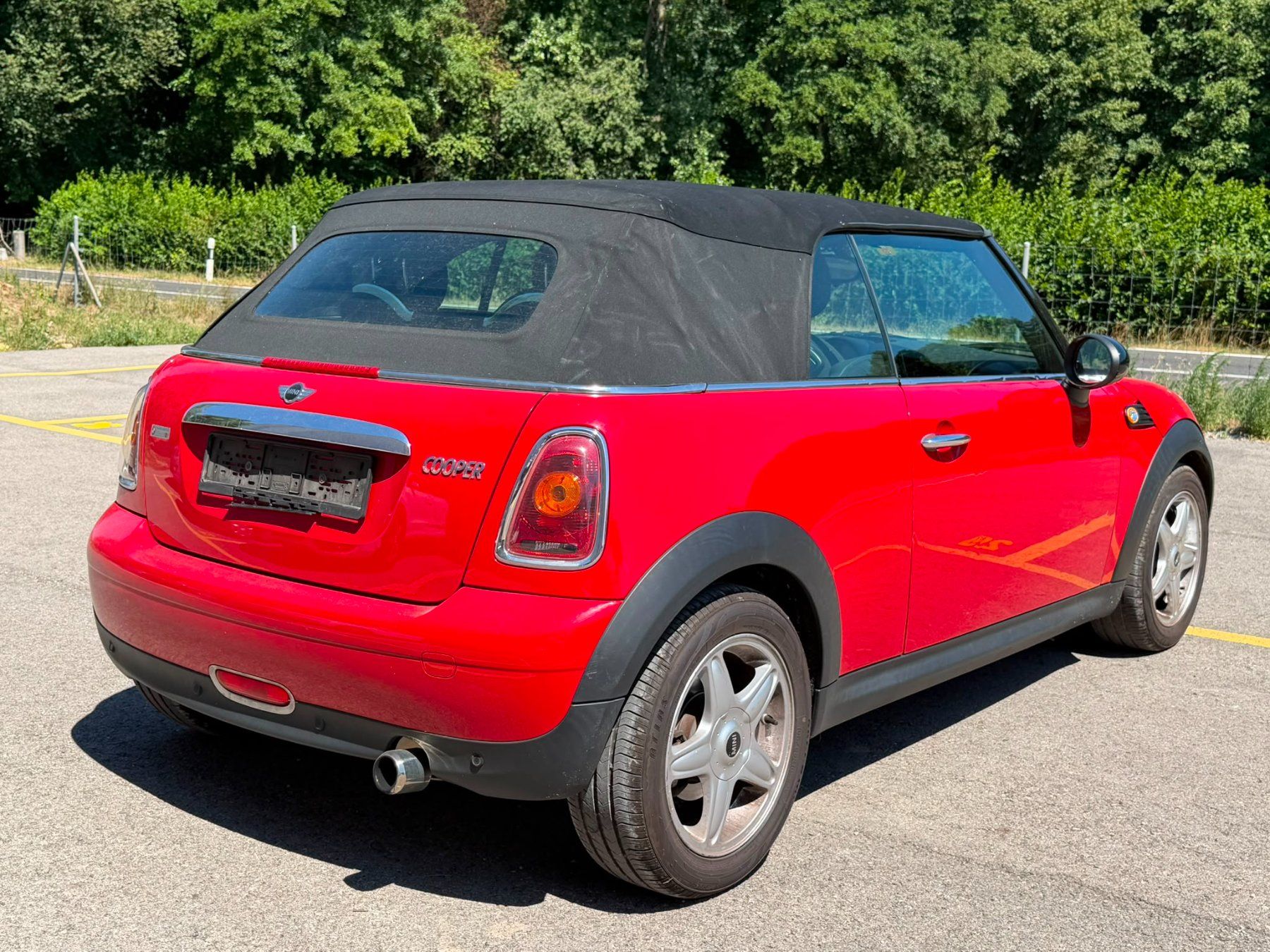 Mini Autos: Mini Cooper Cabrio 1.6i – Gebraucht aus Crissier von vim_r8qn 7