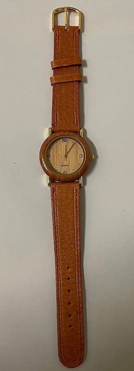 Orologi: Armbanduhr Holz – Nuovo (secondo la descrizione) da Basel venduto da tif_m2h6