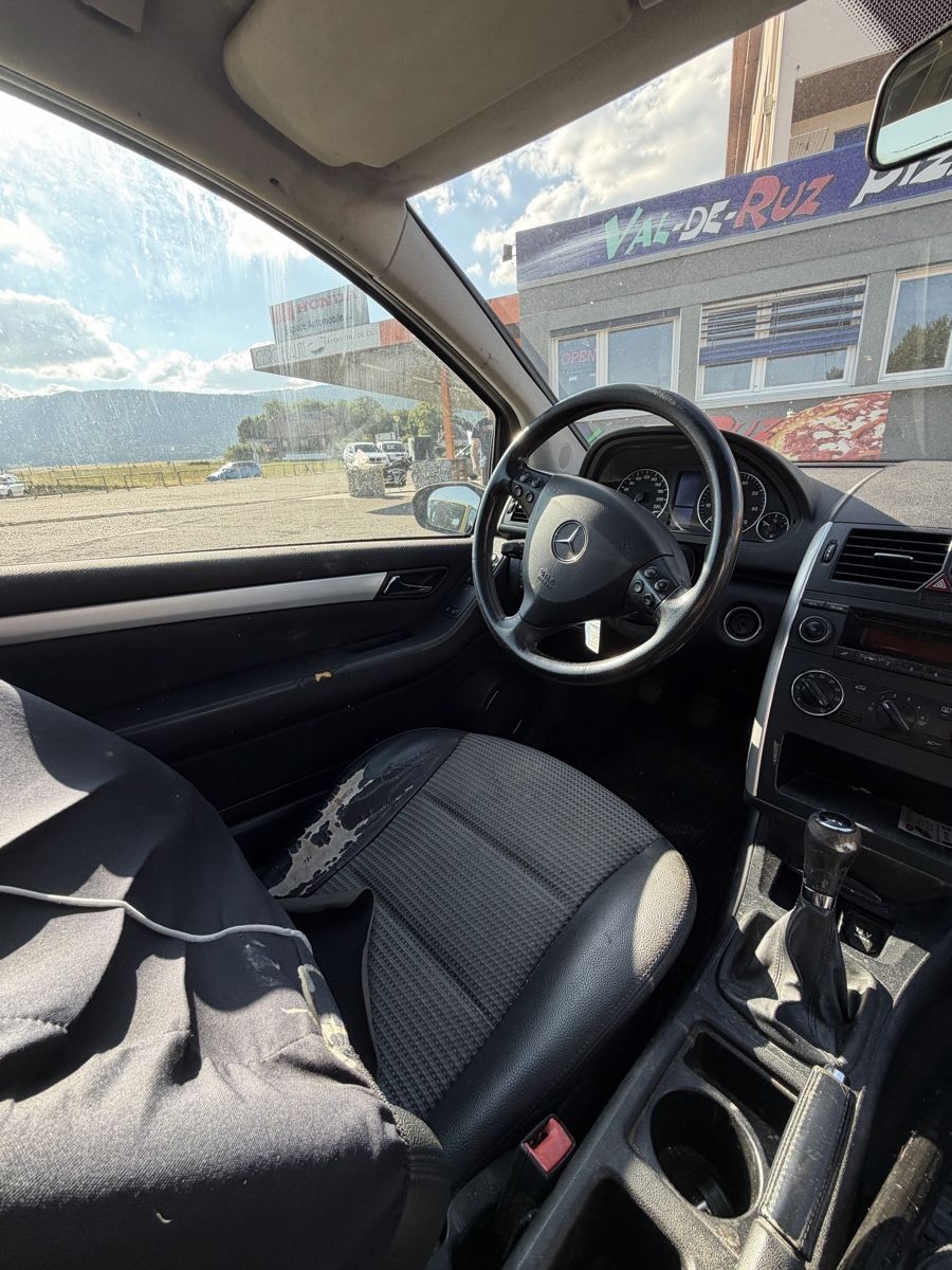 Mercedes-Benz Autos: Mercedes classe A 200  – Defekt aus Cernier von Apriliars31 4