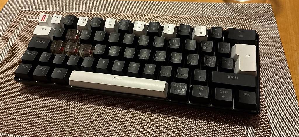 Strumenti musicali: Arcany ARN Keyboard KB200 WRD – Usato da Würenlos venduto da Farha1982