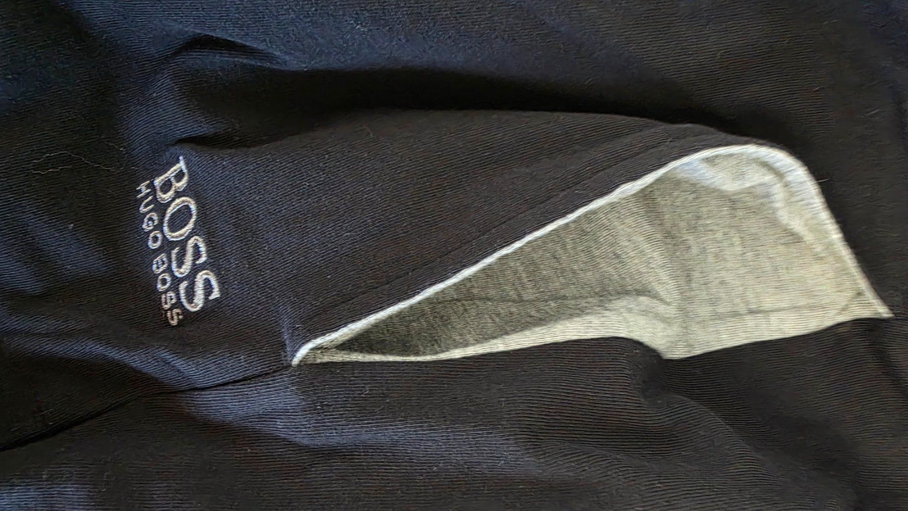 Hugo Boss Pantaloni: Hose von Boss – Usato da Dübendorf venduto da Jolenia 2