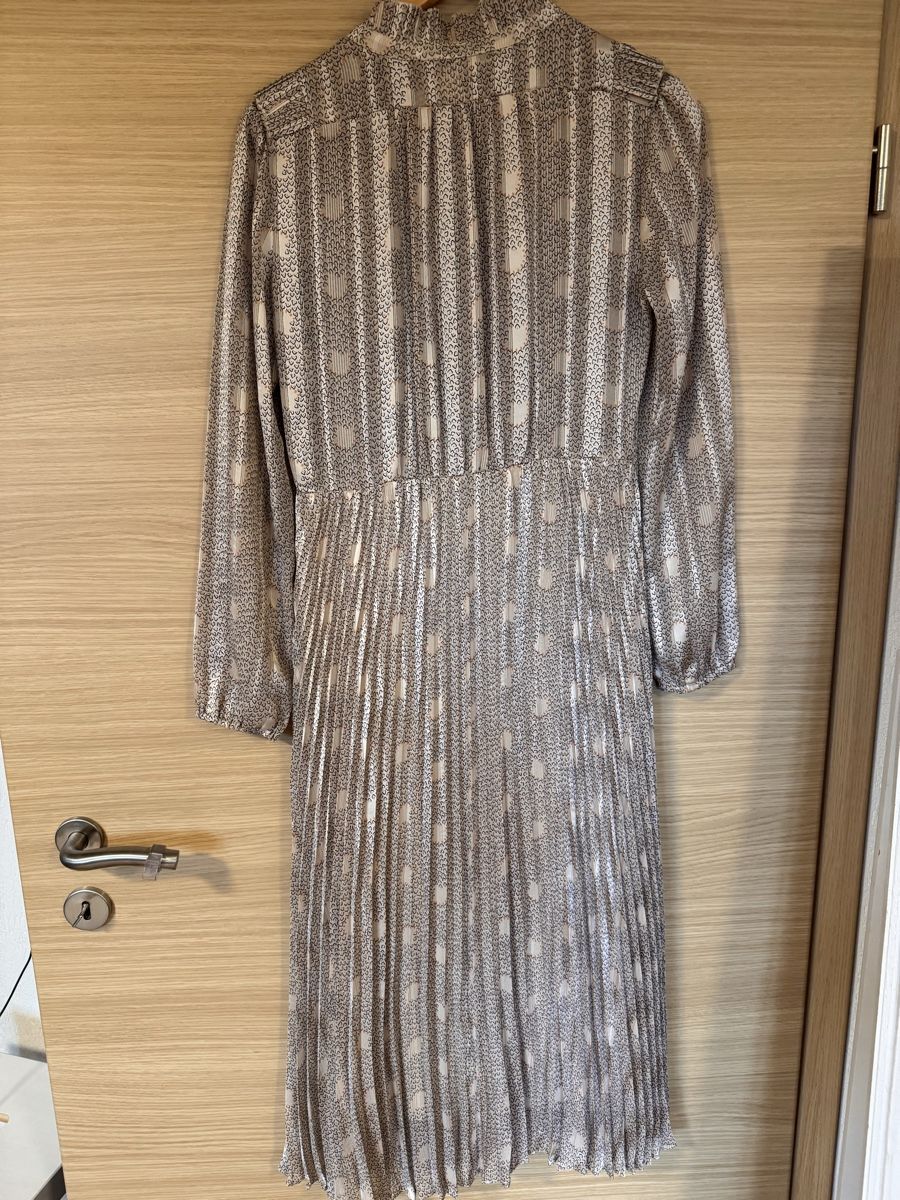 Ba&Sh Kleider: Robe BASH taille 1 – Gebraucht aus Delémont von Dolcegera22 4