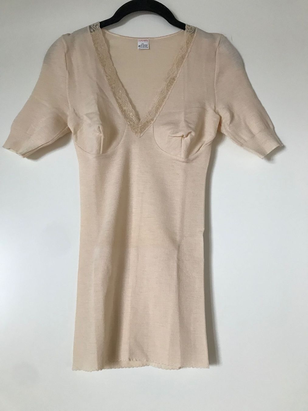 Hanro Altra biancheria intima: HANRO beige dentelle, taille ça parfait état – Usato da Grimisuat venduto da eliseba88