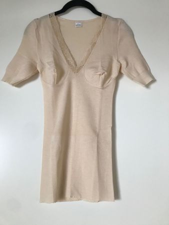 HANRO beige dentelle, taille ça parfait état