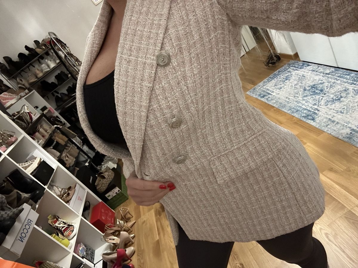 Zara Giacche: ZARA Tweed Blazer in einem Rosè-Ton – Usato da Adlikon b.Regensdf venduto da E.Prov 1