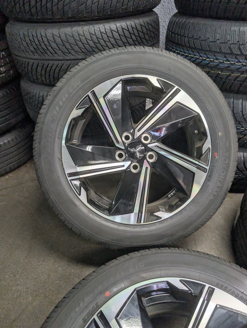 Cerchioni: Mitsubishi Felgen  – Nuovo e nell'imballaggio originale da Dürrenäsch venduto da Pneu-Idris 2