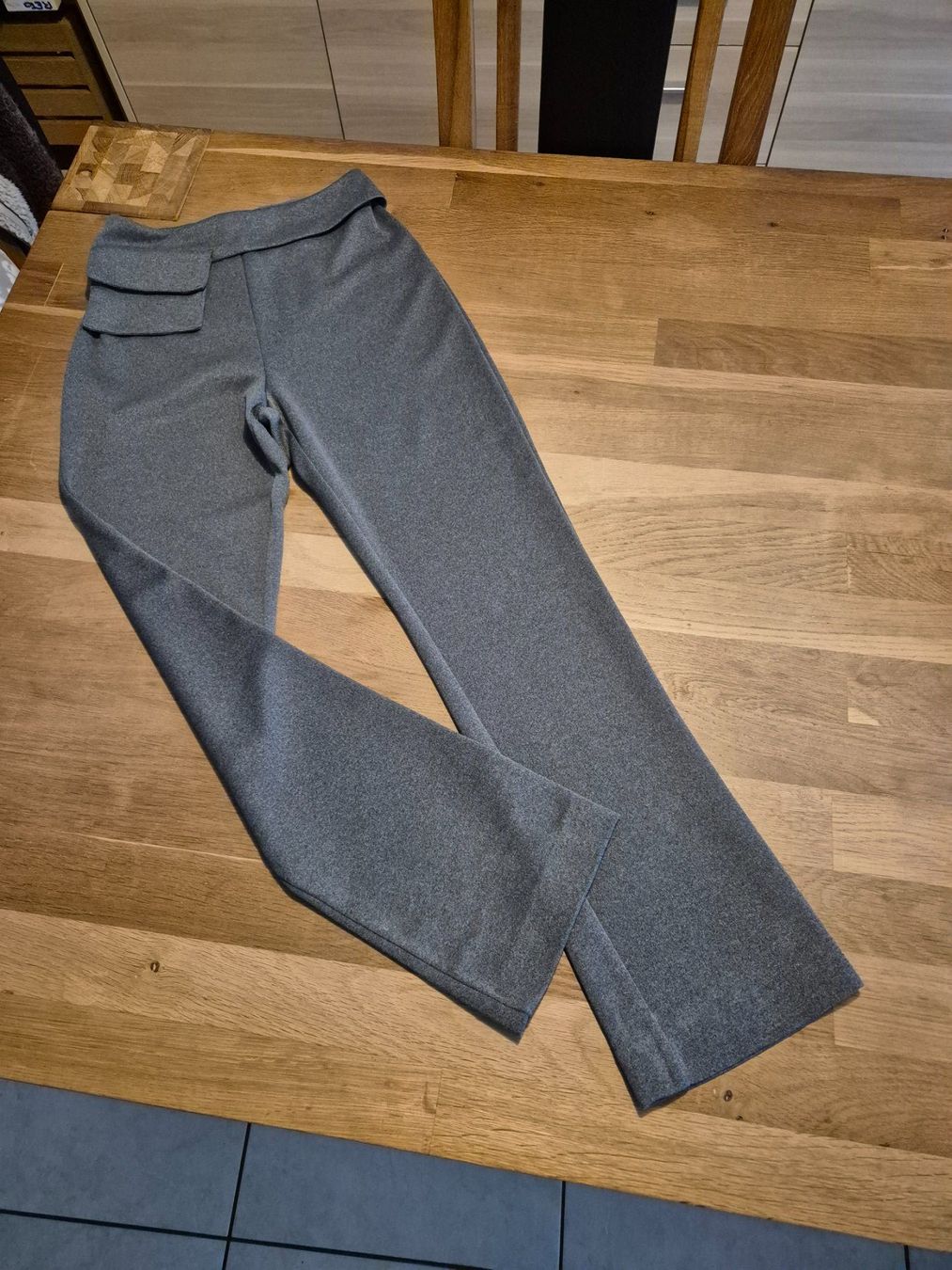 Pantaloni: schöne Hose Gr. 34 – Nuovo (secondo la descrizione) da Urtenen-Schönbühl venduto da Lari1