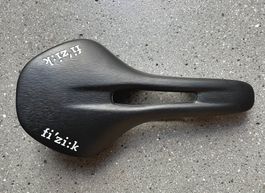 Fizik Vento ANTARES 00 Sattel 140mm, Carbon 118g!, neuwertig