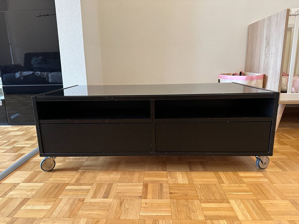 Table Basse Boksel Ikea avec plateau en verre, sur roulettes Kaufen