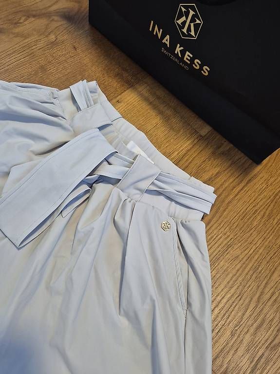 Ina Kess Pantaloni: Ina Kess Shorts, vorgänger Libre Shorts – Usato da Feusisberg venduto da cts_55rn 2