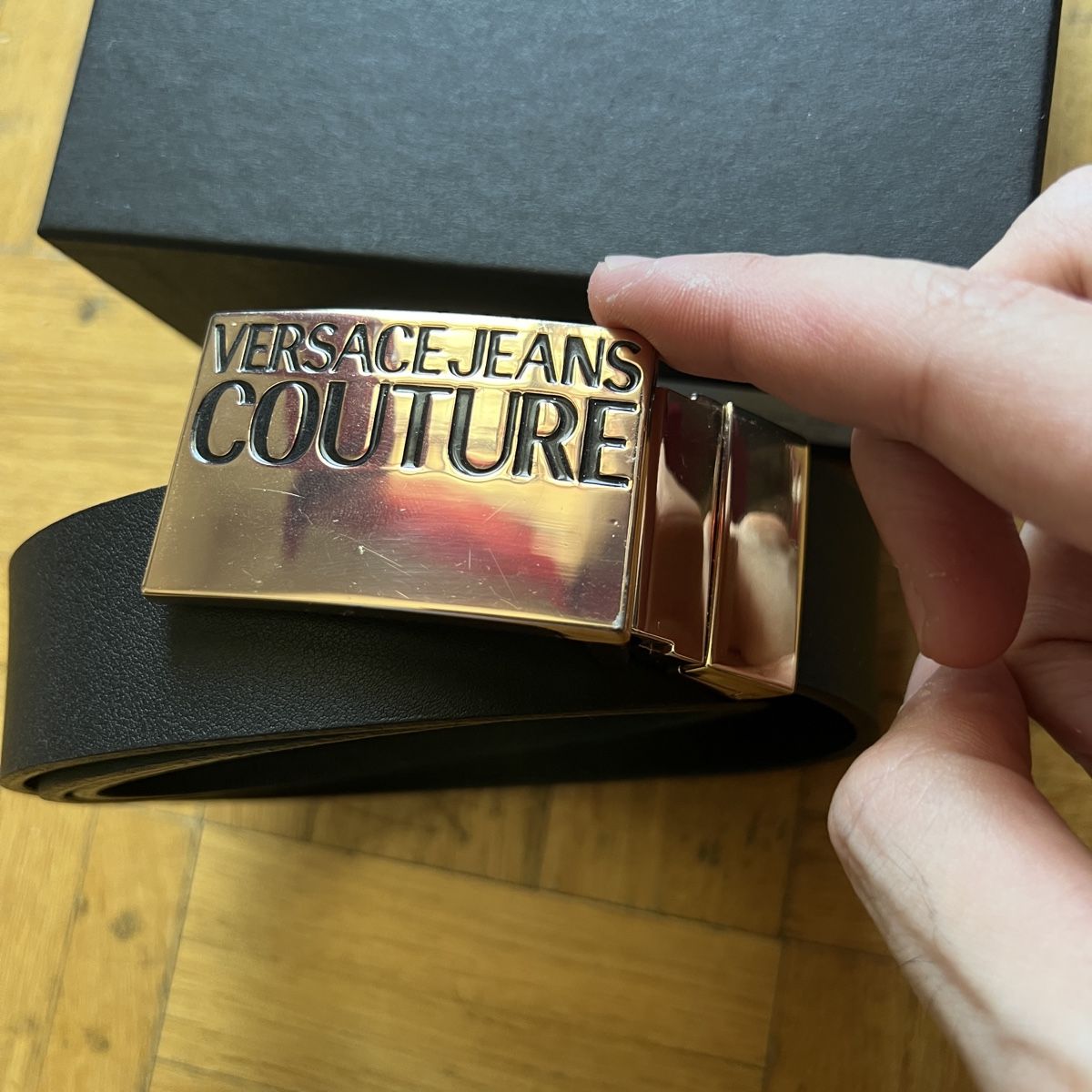 Versace Cinture: Versace Jeans Couture leather belt – Usato da Fribourg venduto da ariesto 1