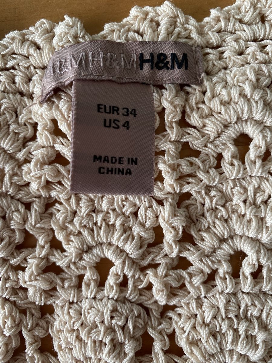 H&M Gilet & Giacche senza maniche: H&M Häkel-Weste Gr. 34, beige – Usato da Hittnau venduto da Birdie68 1