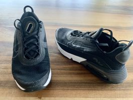 Nike Air Max 2090 Grösse 37.5 Sneaker DD3236-001 schwarz