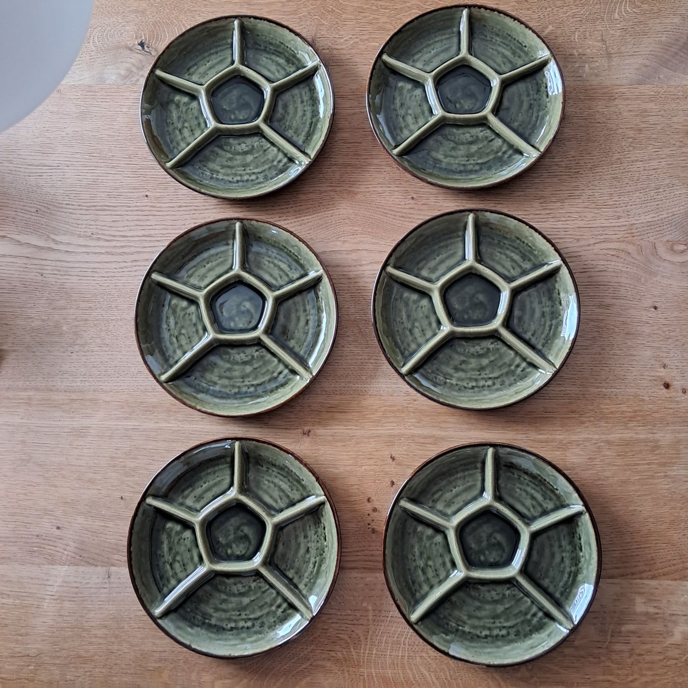 Geschirrsets: Fondue Teller Set, Keramik 6 Teller+6 Schalen – Gebraucht aus Meilen von Vaurien15 1
