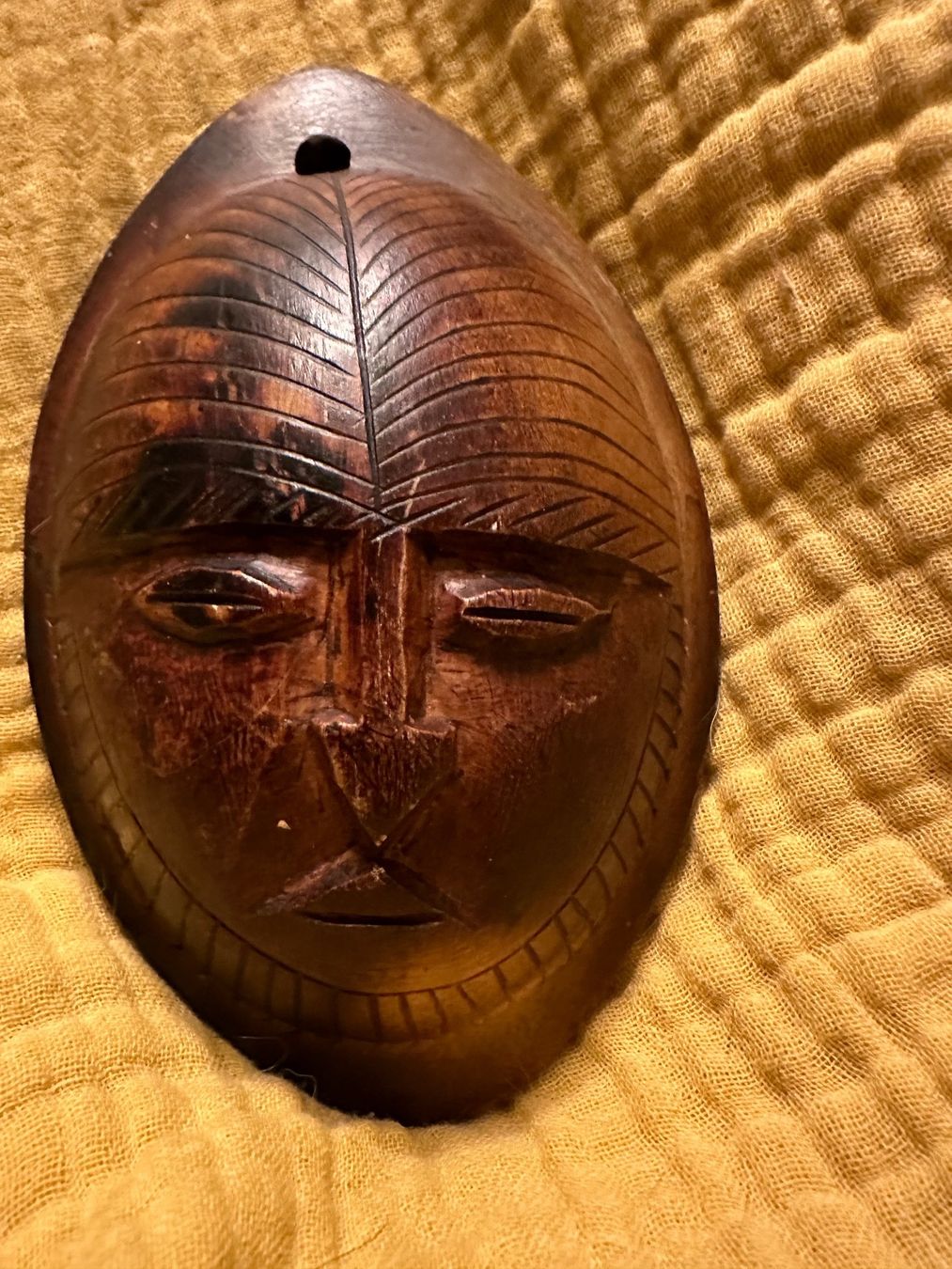 Arte internazionale: Antike afrikanische Stein-Maske, geschnitzt – Usato da Frauenfeld venduto da aluma14 2