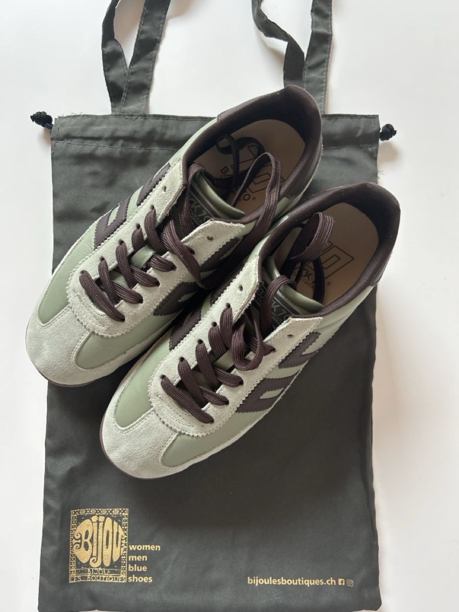 Chaussures femmes: Back 70 Streetwear Sneaker – D'occasion à Engelberg par ejierfaijs