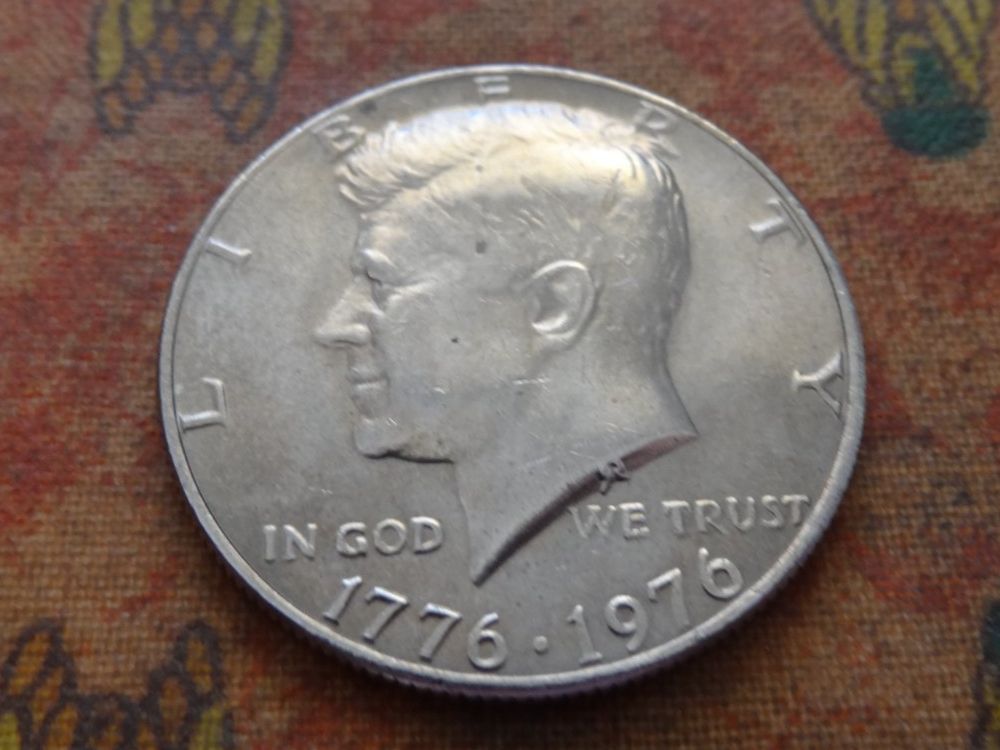 Alle Münzen: USA  Half Dollar  1776-1976 – Gebraucht aus Romanel-sur-Lausanne von Swift13