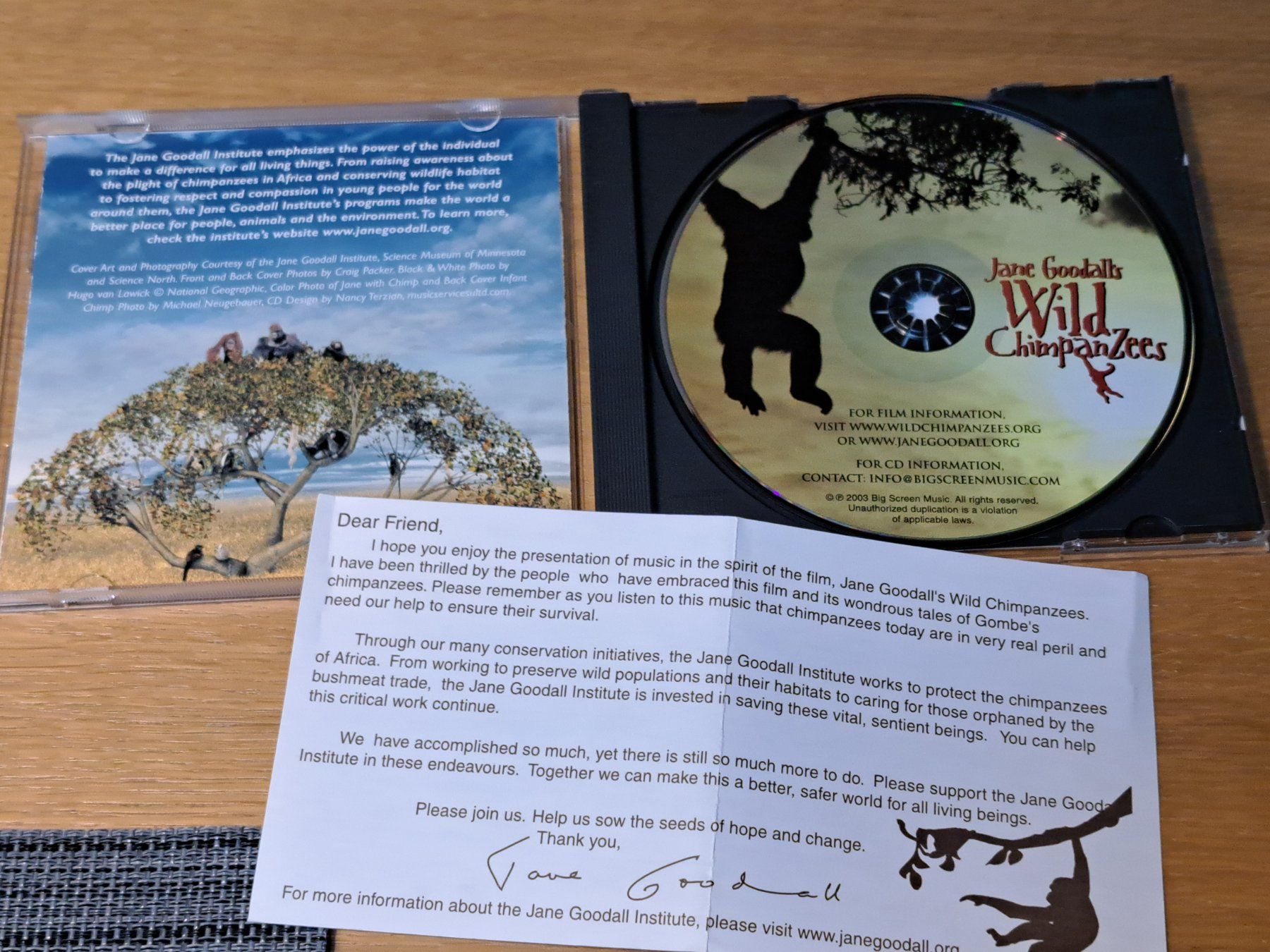 CD: Jane Goodalls Wild Chimpanzees, Original Filmmusik-CD – Nuovo (secondo la descrizione) da Unterseen venduto da Kanica 3