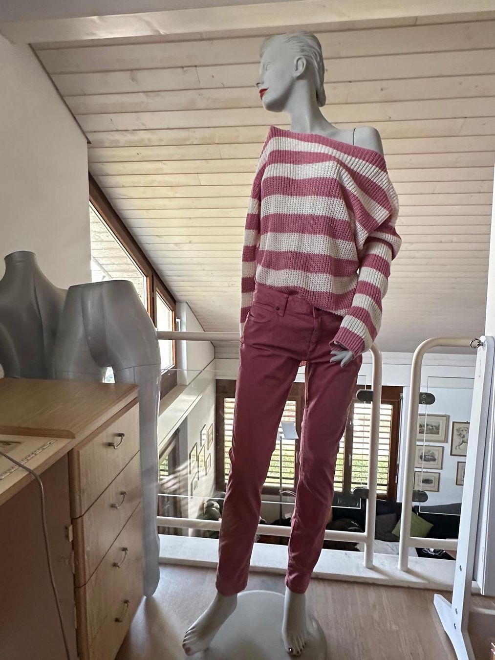 Ermanno Scervino Maglioni & Felpe: Pulli von ERMANNO SCERVINO – Usato da Neuhausen venduto da Lechasseur