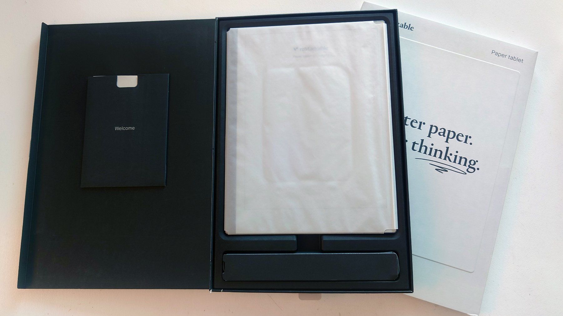 reMarkable Tablettes PC: Remarkable 2 mit Book Folio, Marker Plus – D'occasion à Zürich par MasterS02 1