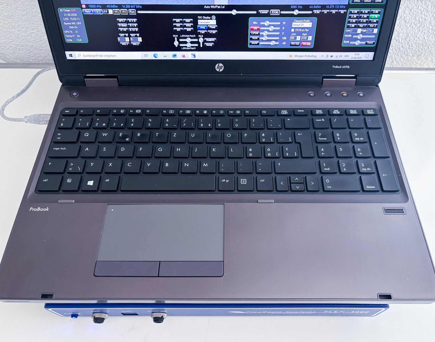 Funktechnik: Flexradio Flex-3000 + Laptop – Gebraucht aus Zürich von J2O 2