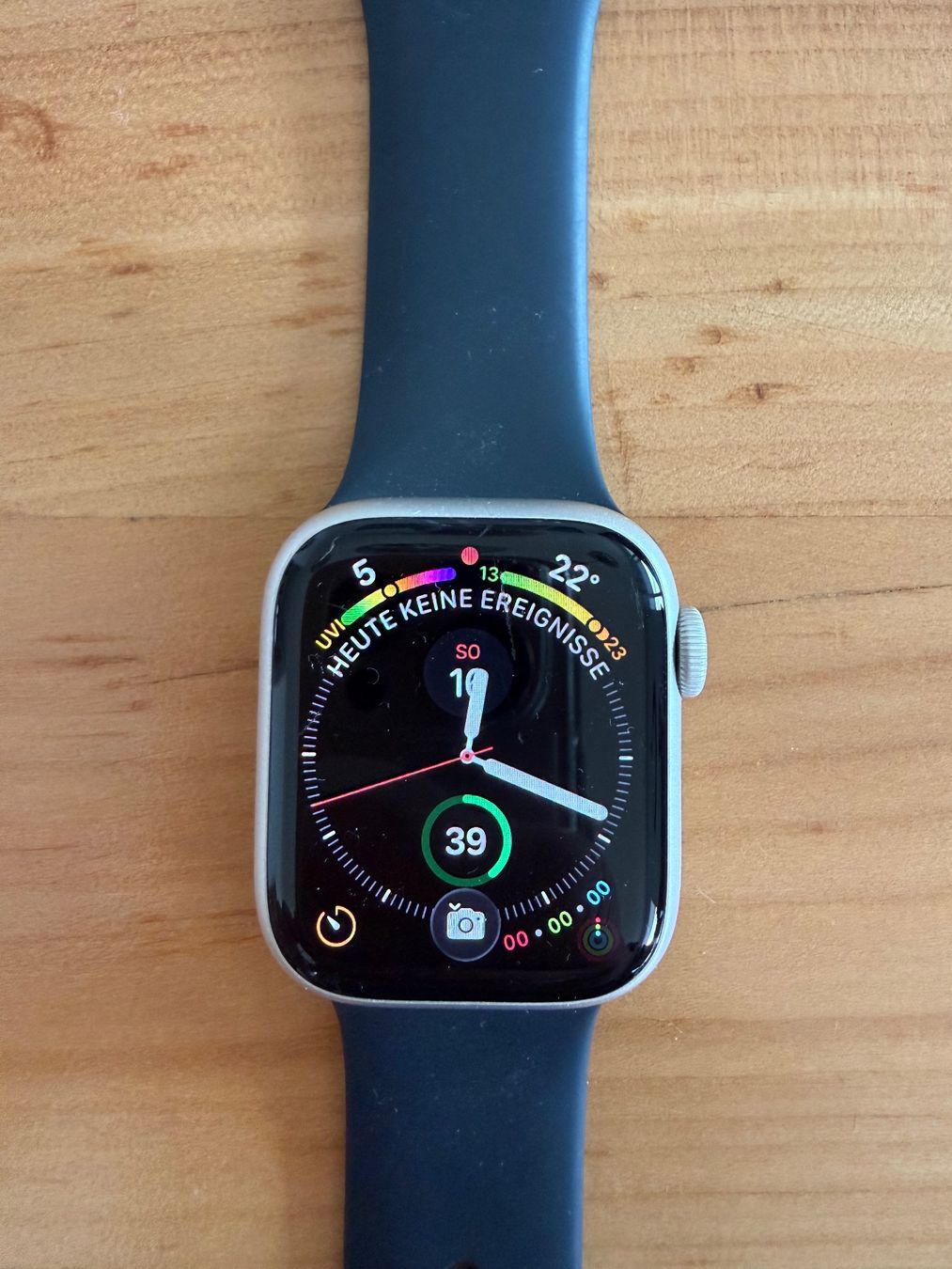 Apple Smartwatch: Apple Watch Series 9 GPS – Usato da Davos Platz venduto da sam_xr2v 1