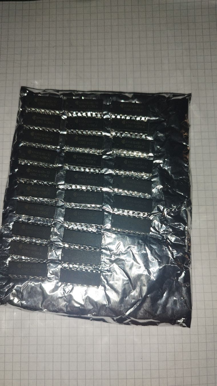 Elektronikbauteile: 27 x KM4164B-10 DIP-16 64K X 1 BIT – Gebraucht aus Domdidier von look80486 1