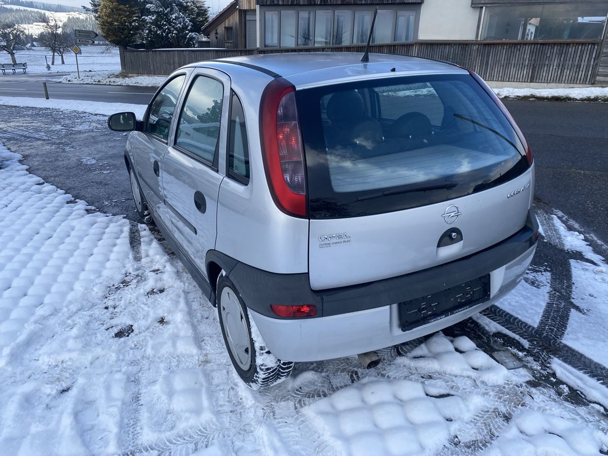 Opel Automobili: Opel Corsa Automat 1.4 Elegance – Usato da Bern venduto da hotcars24 4