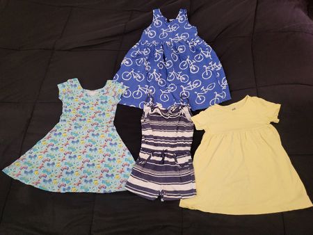 Sommerkleidung für Mädchen, Grösse 98