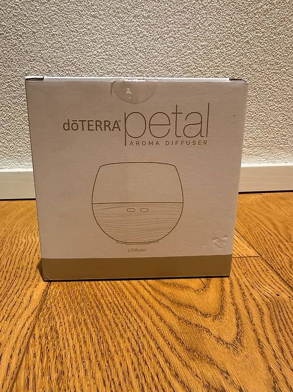 Diffuseurs: Döterra Aroma Diffuser Petal – Neuf avec emballage d'origine à Hindelbank par sarahcw 1