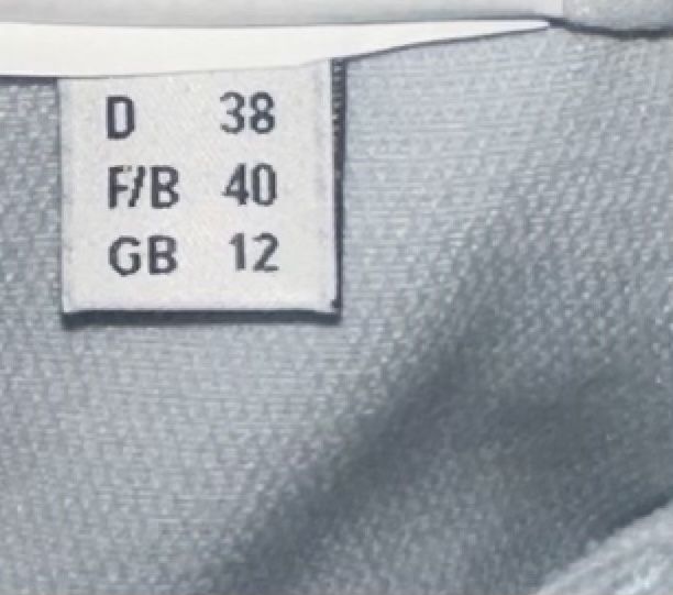 Madeleine Hosen: MADELEINE HOSE GR. 38 neuwertig – Neu (gemäss Beschreibung) aus Unteraegeri von MH203 9