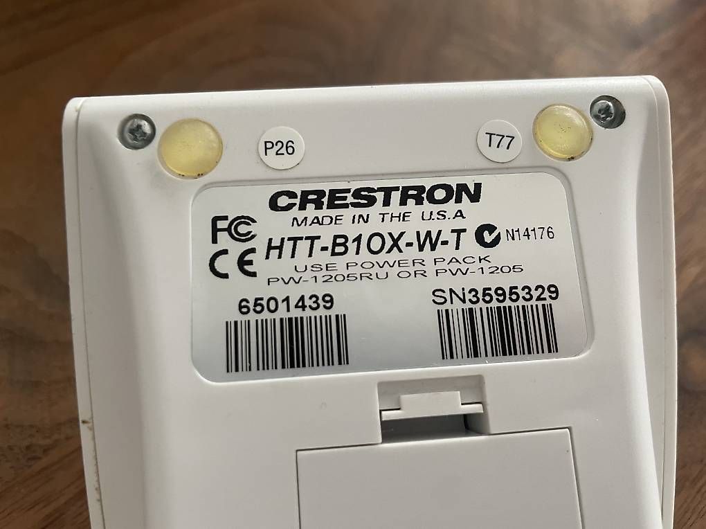 Interruttori: Crestron Tastenbedienfeld HTT-B10X-W-T – Usato da Adligenswil venduto da cr02 2