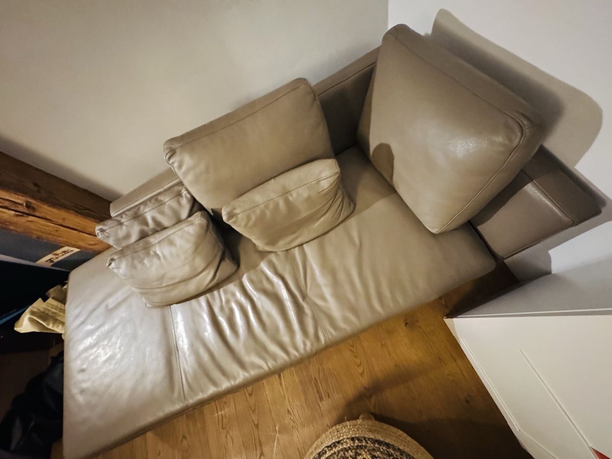 Divani: Echtes Ledersofa  – Usato da Rapperswil SG venduto da chr_j2fv 3