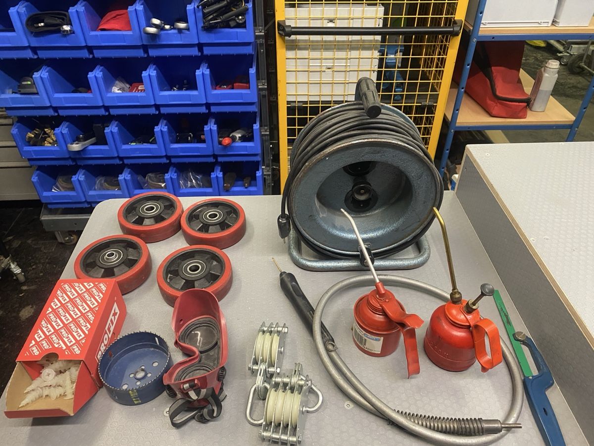 Alle Werkzeuge: Posten Werkzeug ab 1.- – Gebraucht aus Wabern von HK-Design 7