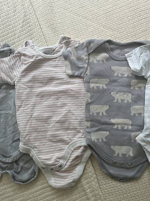Unterwäsche: Bodys Kurzarm – Gebraucht aus Luzern von Leonie110 2