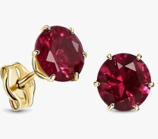 Ohrring aus gelbgold und Rubin