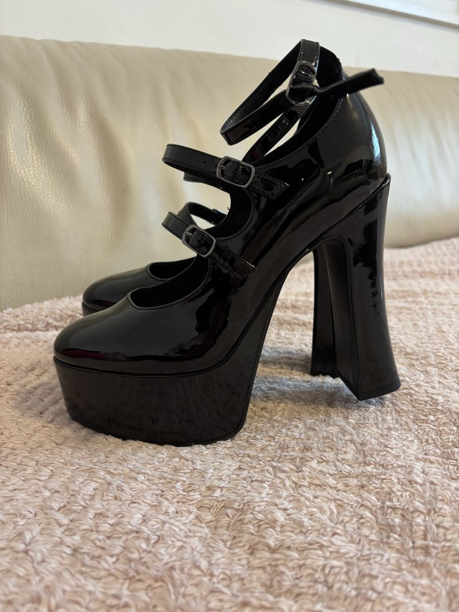 Damenschuhe: High Heels gr 39 – Neu (gemäss Beschreibung) aus Bütschwil von sof_p98b