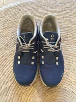 On Schuhe Grösse 40